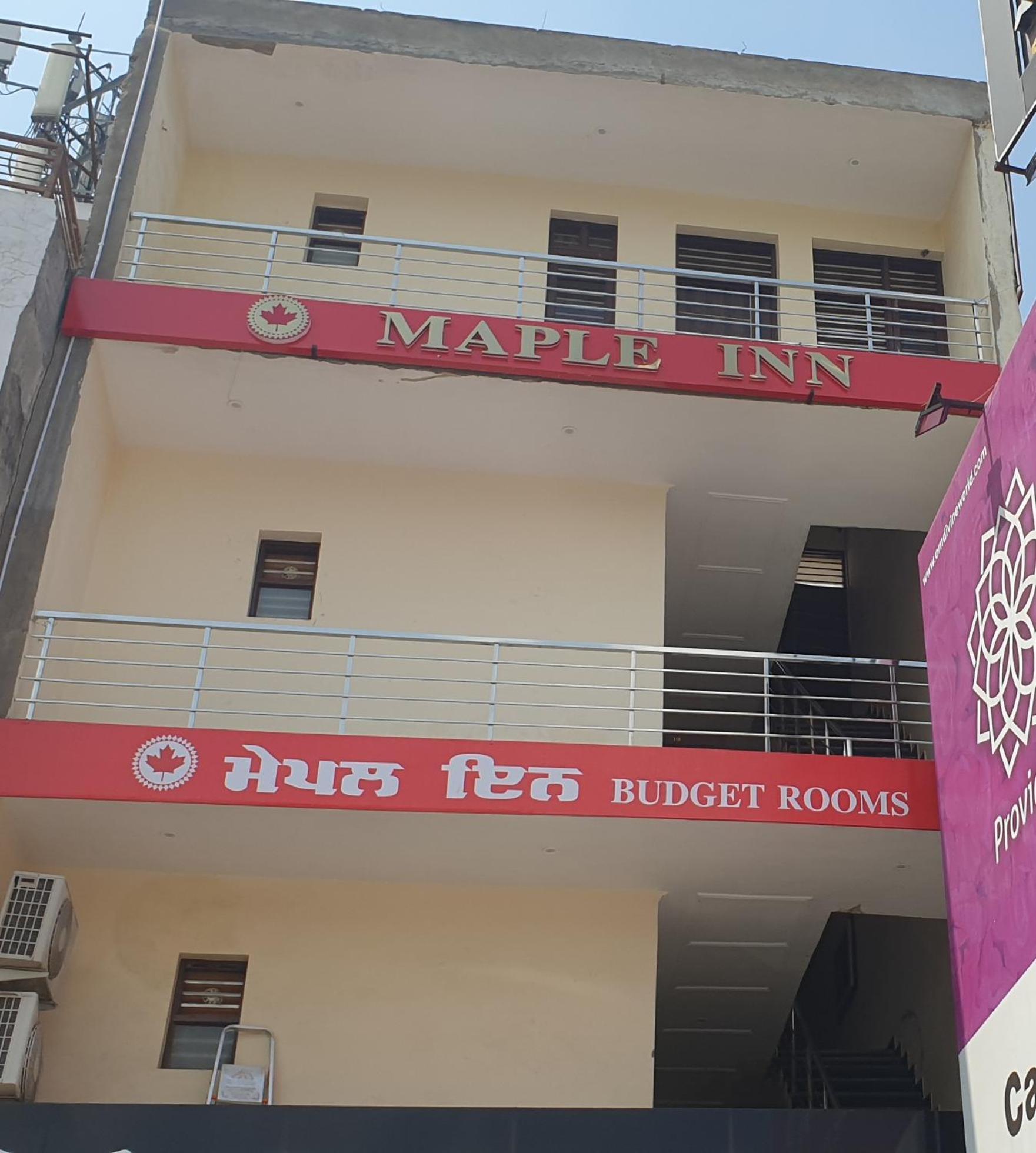 Maple Leaf Hotel Kharar Exterior photo